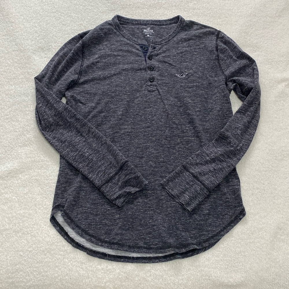 Hollister Henley